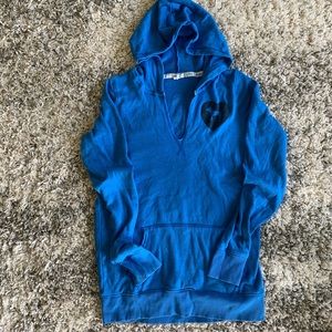 SOLD Women’s Victoria’s Secret V-neck